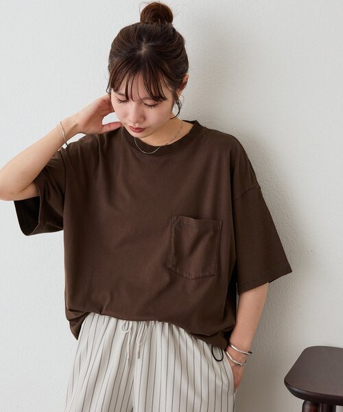 DISCOAT(ディスコート)の「【Enlude】配色ステッチドロストTシャツ《ユニセックス》(Tシャツ/カットソー・レディース・アイボリー/ブラウン/カーキ・LARGE/MEDIUM)」の1枚目の写真