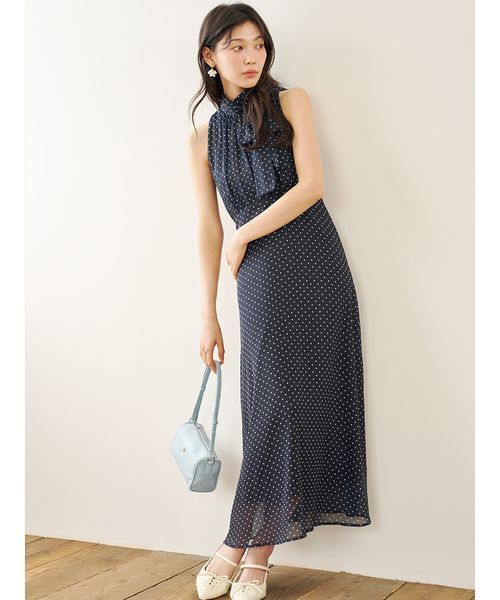LILY BROWN(リリーブラウン)の「シフォンアメスリワンピース(ワンピース・レディース・ホワイト/ライトブルー/ネイビー・0/1)」の5枚目の写真