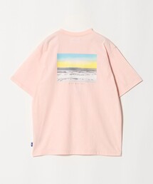 ＜NICE WEATHER＞フォトバックプリント Tシャツ