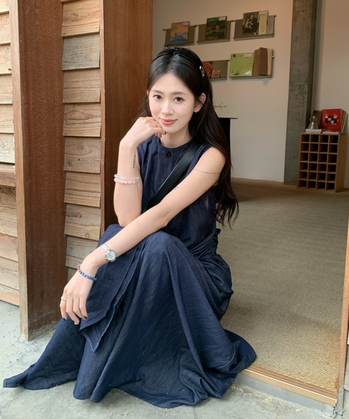 FAVORITO(ファヴォリート)の「ノースリーブトップススカートセットアップ(セットアップ・レディース・ブルー・S/M/L)」の15枚目の写真