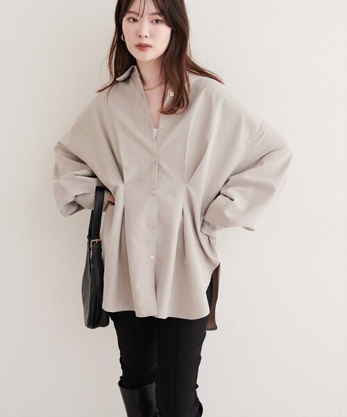natural couture(ナチュラルクチュール)の「ピーチタックシャツ(シャツ/ブラウス・レディース・チャコールグレー/アイボリー/ブラウン・FREE)」の6枚目の写真