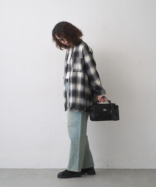 CIAOPANIC TYPY(チャオパニックティピー)の「∴【ZOZO限定】裾バルーンチェックチュニックブラウス(シャツ/ブラウス・レディース・ネイビー/ブラウン/ブラック・ONE SIZE)」の11枚目の写真