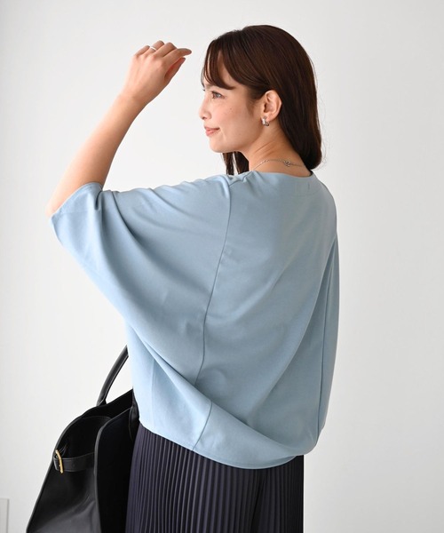 Ehre style(エーレスタイル)の「体型カバーをもっとおしゃれに。大人のお仕事Tシャツ(Tシャツ/カットソー・レディース・ホワイト/チャコールグレー/ブルー・FREE)」の7枚目の写真