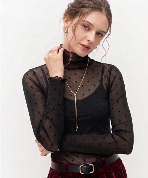 Lutim by u(ルチバイユー)の「フレンチドットシアーハイネックトップス(Tシャツ/カットソー・レディース・ベージュ/カーキ/ブラック・FREE)」の1枚目の写真