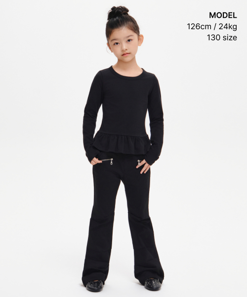 MUSINSA STANDARD KIDS（ムシンサスタンダードキッズ）の「ガールズファンキーフレアパンツ[ブラック]（その他パンツ・レディース・その他・120/130/140/150/160）」の2枚目の写真