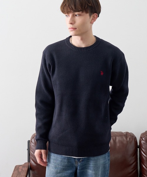 U.S. POLO ASSN.(ユーエスポロアッスン)の「【U.S. POLO ASSN./ユーエスポロアッスン】ワンポイント ダブルホースマン刺繍 クルーネックプルオーバー(ニット/セーター・メンズ・アイボリー/ブラック/ワイン/ブラウン/ブルー/ネイビー・M/LL/L)」の1枚目の写真