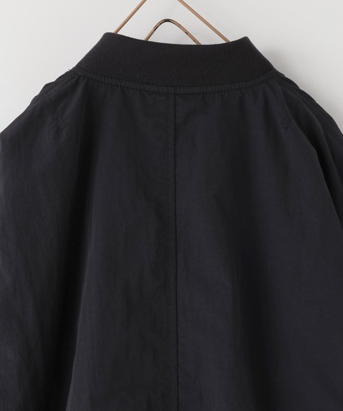 LOWRYS FARM(ローリーズファーム)の「MA-1 1053987(MA-1・キッズ・ブラック/アイボリー・110cm/120cm/130cm/140cm/150cm)」の10枚目の写真