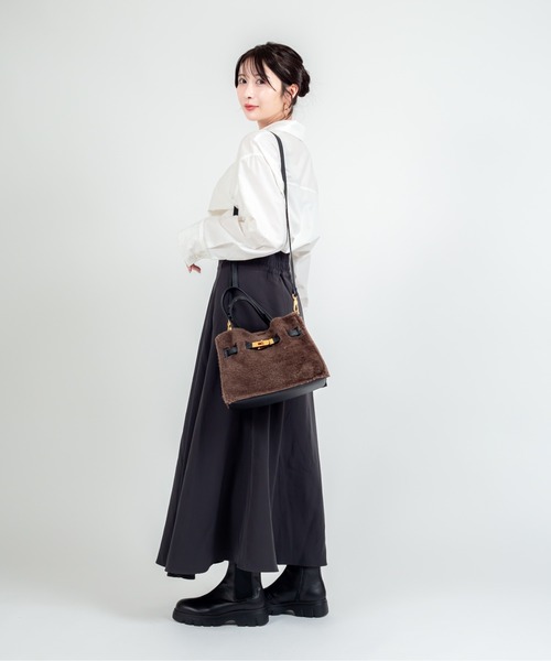 ATELIER BRUGGE（アトリエブルージュ）の「【Atelier Brugge】日本製ショートブーツ　サイドゴアタンクソールブーツ（ブーツ・レディース・ブラック・22.5/23.5/24.5）」の13枚目の写真