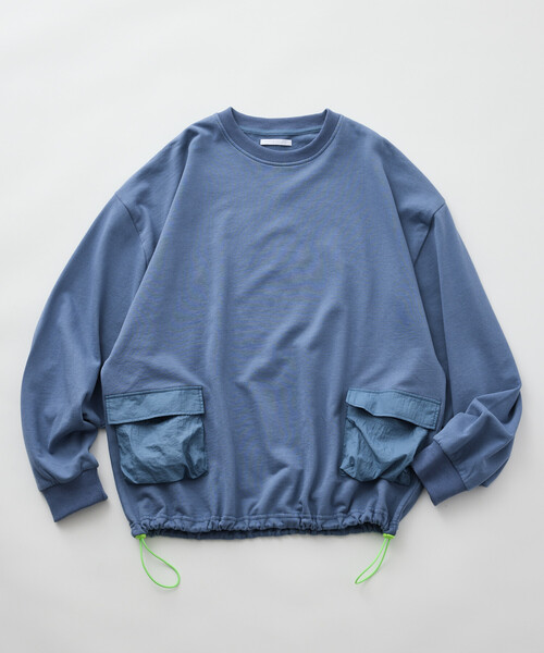Firsthand(ファーストハンド)の「Firsthand/ファーストハンド リラックスフィット スピンドル ナイロンポケット切り替え クルーネックスウェット(スウェット・メンズ・ライトブルー/チャコールグレー/グレー/ブラック・LARGE/MEDIUM)」の1枚目の写真