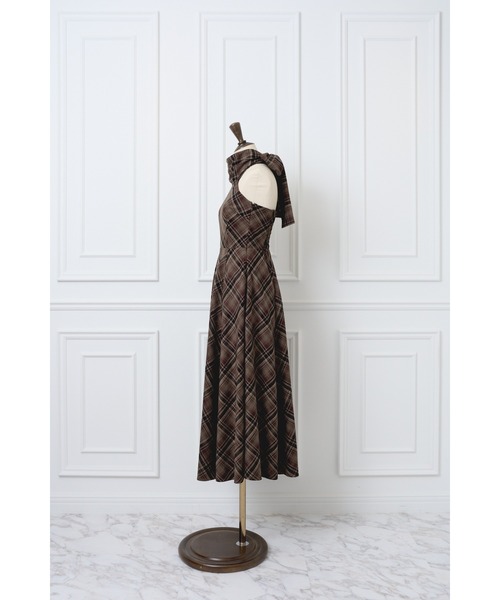 MISTREASS（ミストレアス）の「Plaid Halter Flare Dress（ワンピース・レディース・ベージュ/ブラウン/ブラック・FREE）」の10枚目の写真