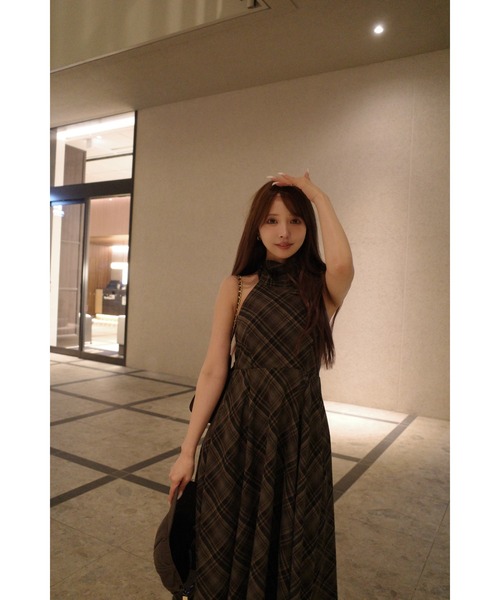 MISTREASS（ミストレアス）の「Plaid Halter Flare Dress（ワンピース・レディース・ベージュ/ブラウン/ブラック・FREE）」の21枚目の写真