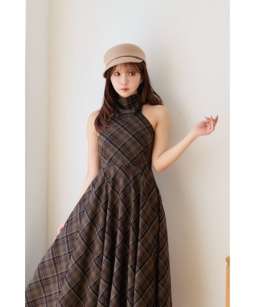 MISTREASS（ミストレアス）の「Plaid Halter Flare Dress（ワンピース・レディース・ベージュ/ブラウン/ブラック・FREE）」の5枚目の写真