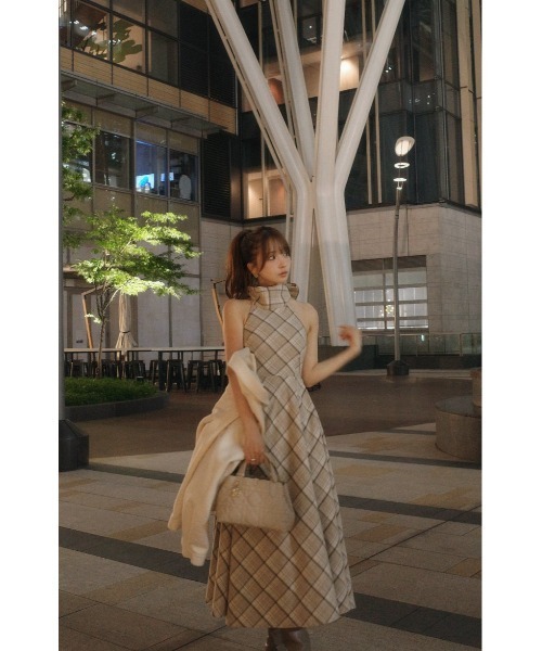 MISTREASS（ミストレアス）の「Plaid Halter Flare Dress（ワンピース・レディース・ベージュ/ブラウン/ブラック・FREE）」の22枚目の写真