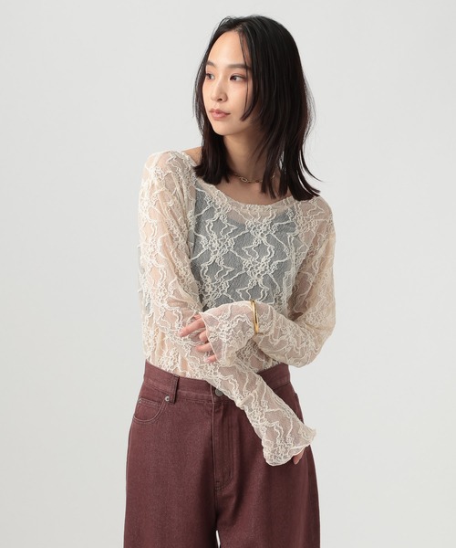 BAYFLOW（ベイフロー）の「[前後2WAY仕様]フレアスリーブモールレーストップス（Tシャツ/カットソー・レディース・オフホワイト・FREE）」の5枚目の写真