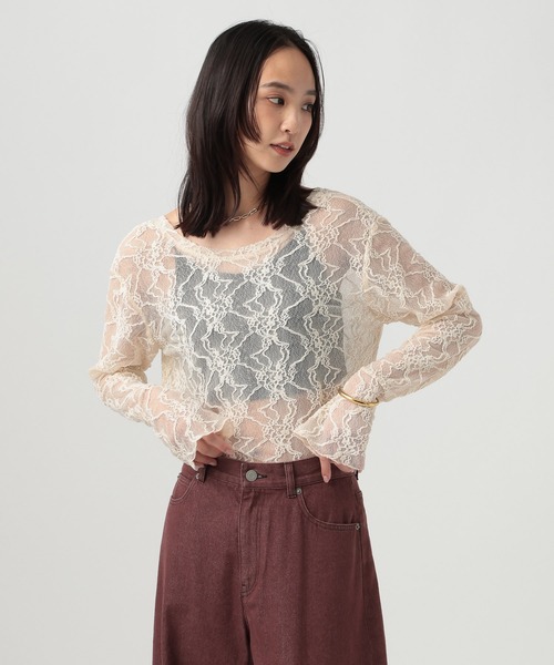 BAYFLOW（ベイフロー）の「[前後2WAY仕様]フレアスリーブモールレーストップス（Tシャツ/カットソー・レディース・オフホワイト・FREE）」の6枚目の写真