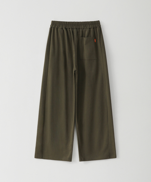 PUFF PUFF DEPT(パフパフ・デプト)の「COMPORT ワイドスウェットパンツ KHAKI(スウェットパンツ・レディース・その他・MEDIUM/LARGE/X-LARGE)」の2枚目の写真