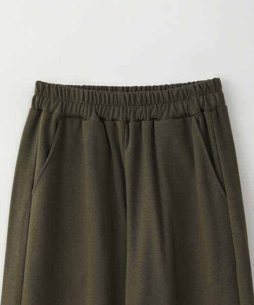 PUFF PUFF DEPT(パフパフ・デプト)の「COMPORT ワイドスウェットパンツ KHAKI(スウェットパンツ・レディース・その他・MEDIUM/LARGE/X-LARGE)」の3枚目の写真
