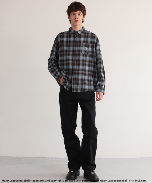 BACK TO THE FIELD（バック トゥー ザ フィールド）の「【MLB】Embroidered Shirt（シャツ/ブラウス・メンズ・ブラウン系/ブルー/ブラック系・MEDIUM/LARGE）」の12枚目の写真