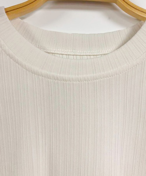 Doux Belle(ドゥーベル)の「シアーレーススリーブトップス(Tシャツ/カットソー・レディース・ブラック/ホワイト・MEDIUM/LARGE)」の13枚目の写真