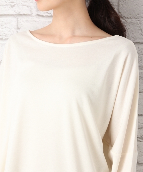 LEPSIM（レプシィム）の「ポンチドレープ2WAYプルオーバー　734938（Tシャツ/カットソー・レディース・アイボリー/ブラック/レッドパープル・FREE）」の13枚目の写真