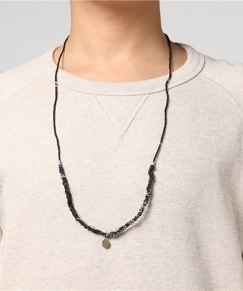 mikia（ミキア）の「【MIKIA】NECKLACE TRADE（ネックレス・メンズ・レッド/ブラック・FREE）」の5枚目の写真