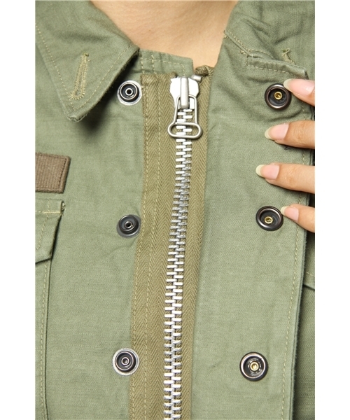 AMERICAN RAG CIE(アメリカンラグシー)の「marka×AMERICAN RAG CIE マーカ×アメリカンラグ シー(213-MRK-M10L-10BL01C)(ミリタリージャケット・レディース・オリーブ/ブラック・1/FREE)」の10枚目の写真