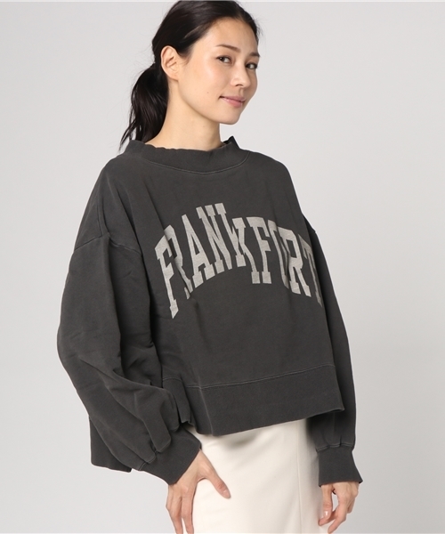 DOUBLE NAME(ダブルネーム)の「ピグメントBIGオフショル裏毛プルオーバー(Tシャツ/カットソー・レディース・ブラック/グリーン/ライトグレー・FREE)」の1枚目の写真