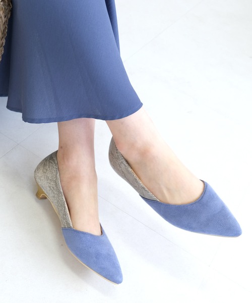 AmiAmi（アミアミ）の「バイカラー3cmヒールパンプス（パンプス・レディース・オレンジ/シルバーグレー/ベージュ系その他/レッド系その他/ブルー系その他3/ブラック系その他/レッド系その他2/ベージュ系その他2/ブラック/パイソン/ブルー系その他/ブラック系その他2/ホワイト系その他/ベージュ/ホワイト×ネイビー/ブラック系その他3/ブラウン系その他/ゴールド/シルバー系その他/ブラウン/アイボリー/ゼブラ/アニマル/ベージュ系その他3/グリーン/シルバー/ホワイト系その他2/ブロンズ・35/38/39/34/36/37/40）」の18枚目の写真