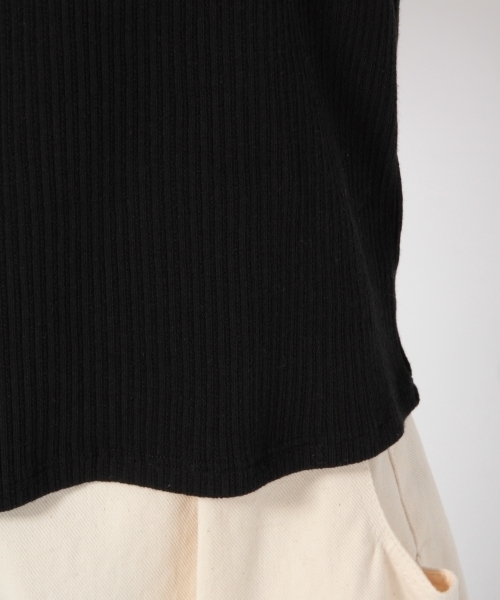 LOWRYS FARM(ローリーズファーム)の「リブスクエア/7S 784032(Tシャツ/カットソー・レディース・グリーン/レッド/オフホワイト/ブラック/グレー/ブルー系その他・LARGE/MEDIUM)」の7枚目の写真