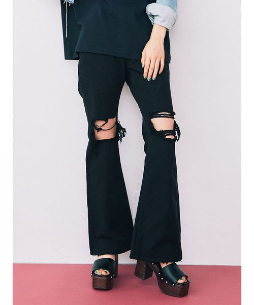 Emoda エモダ の ニークラッシュフレアジャストウエストデニム デニムパンツ Wear Emoda エモダ の ニークラッシュフレアジャストウエストデニム デニムパンツ Wear