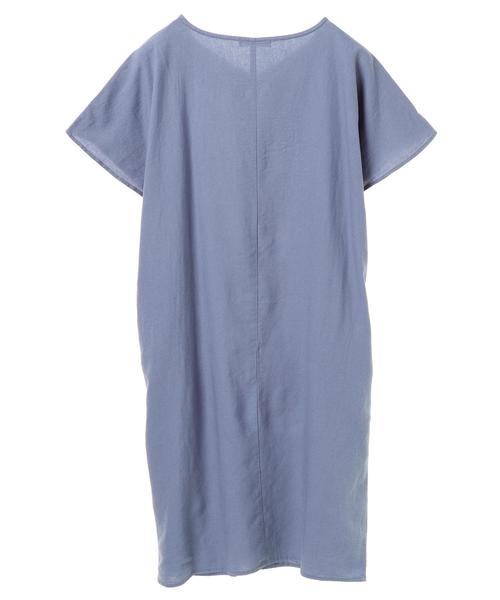 AMERICAN HOLIC（アメリカンホリック）の「・Vネックサックワンピース（ワンピース・レディース・チャコールグレー/ベージュ/ブルー・FREE）」の9枚目の写真