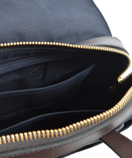 ROOPTOKYO（ループトウキョウ）の「FILSON / フィルソン オリジナルブリーフケース ORIGINAL BRIEAF CASE（ビジネスバッグ・メンズ・ネイビー/タン・FREE）」の15枚目の写真