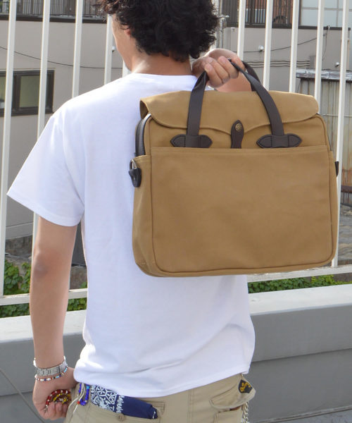 ROOPTOKYO（ループトウキョウ）の「FILSON / フィルソン オリジナルブリーフケース ORIGINAL BRIEAF CASE（ビジネスバッグ・メンズ・ネイビー/タン・FREE）」の20枚目の写真