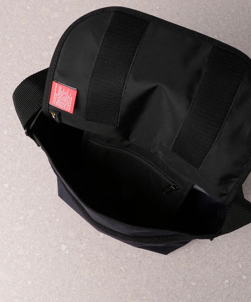 Manhattan Portage（マンハッタンポーテージ）の「[マンハッタンポーテージ] SC Manhattan Portage メッセンジャー バッグ1605JR（ショルダーバッグ・メンズ・ネイビー/ブラック・FREE）」の8枚目の写真