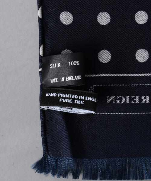 SOVEREIGN（ソブリン）の「＜SOVEREIGN（ソブリン）＞ ドット プリント スカーフ（ストール/ショール・メンズ・ベージュ/ネイビー/オレンジ/ケリー・FREE）」の7枚目の写真