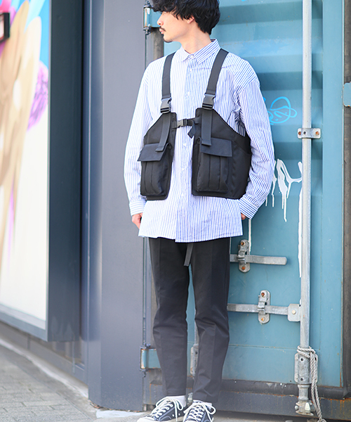 DEVICE(デバイス)の「【WEARISTA じーたー×DEVICE コラボ】Rename CORDURA バックパックベスト ミリタリーベスト キャンプベスト(ベスト・メンズ・ブラック/ネイビー・FREE)」の16枚目の写真