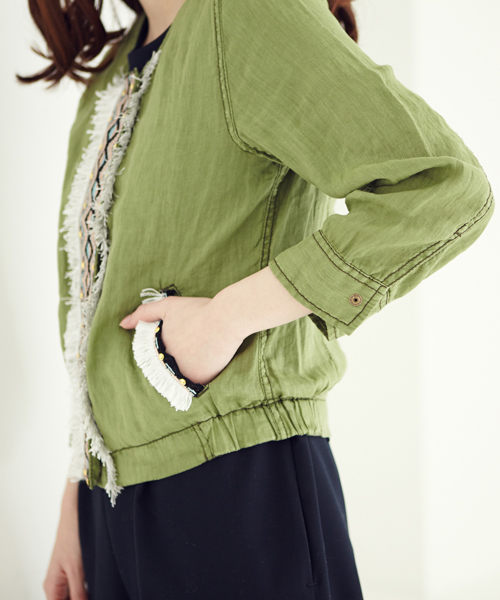 Another Edition（アナザーエディション）の「AE JQ TAPE BLSN ◆（ブルゾン・レディース・ホワイト/ベージュ/オリーブ・SMALL/MEDIUM）」の7枚目の写真