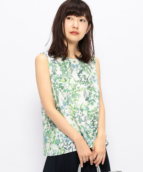 A/C DESIGN BY ALPHA CUBIC(エーシーデザインバイアルファキュービック)の「ボタニカルプリントプルオーバー(Tシャツ/カットソー・レディース・ブルー/グリーン・M size/L size)」の1枚目の写真