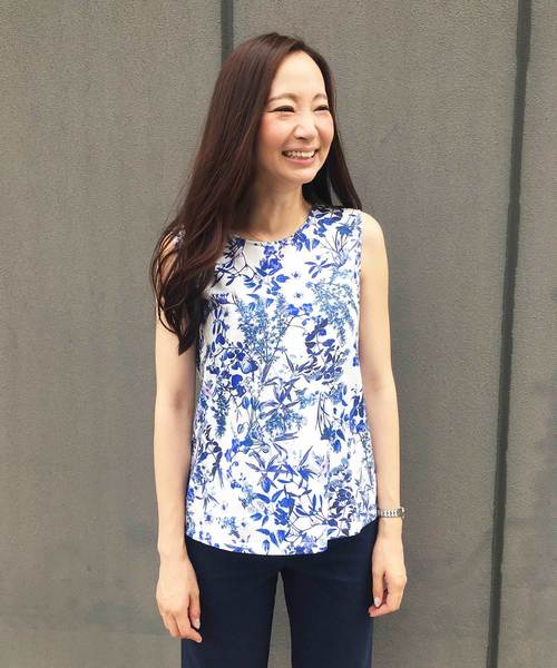 A/C DESIGN BY ALPHA CUBIC(エーシーデザインバイアルファキュービック)の「ボタニカルプリントプルオーバー(Tシャツ/カットソー・レディース・ブルー/グリーン・M size/L size)」の3枚目の写真