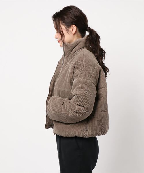 SESTO(セスト)の「コーデュロイ フェイクダウンジャケット(ダウンジャケット/コート・レディース・アイボリー/グレイッシュベージュ/ブラック・M)」の4枚目の写真