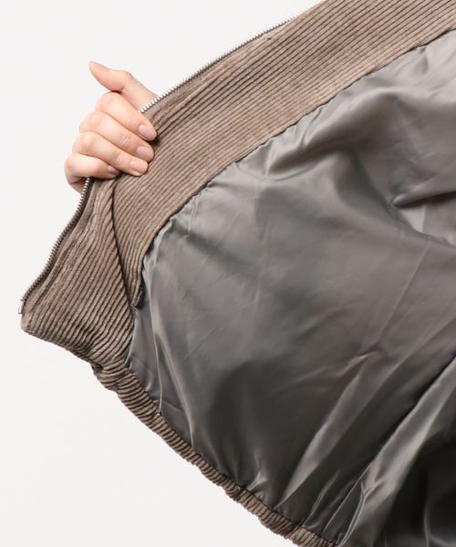 SESTO(セスト)の「コーデュロイ フェイクダウンジャケット(ダウンジャケット/コート・レディース・アイボリー/グレイッシュベージュ/ブラック・M)」の6枚目の写真