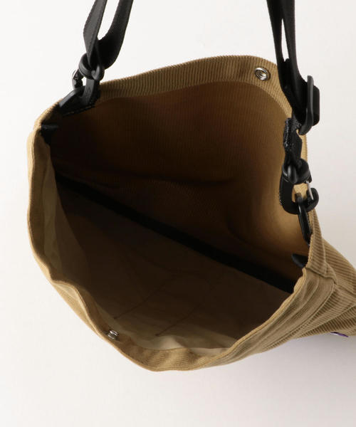 THE NORTH FACE（ザノースフェイス）の「[ザ・ノースフェイス パープルレーベル] SC THE NORTH FACE コーデュロイ ショルダーバッグ（ショルダーバッグ・メンズ・ベージュ/ネイビー/ブラック・FREE）」の5枚目の写真