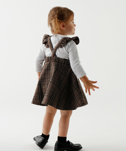 D.fesense（ディーフェセンス）の「【D.fesense /ディーフェセンス】肩フリルジャンスカ（ジャンパースカート・キッズ・グレー/ブラウン・80ｃｍ/90cm/100cm/110cm）」の10枚目の写真