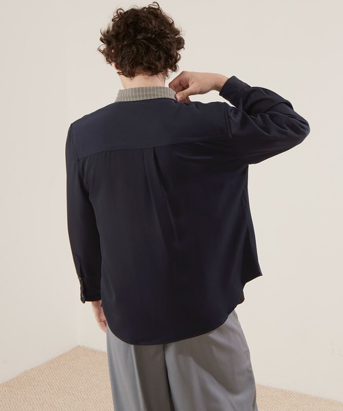 EMMA CLOTHES(エマクローズ)の「L/Sオーバーサイズクレリックシャツ 比翼仕立て(シャツ/ブラウス・メンズ・ベージュ/ブラウン/ダークネイビー・M/L)」の14枚目の写真