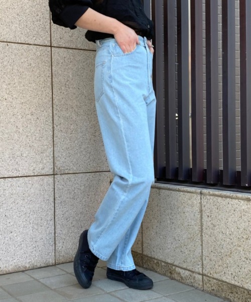 ap retro（アプレトロ）の「ストレートデニムパンツ【ZOZO限定アイテム】（デニムパンツ・レディース・サックスブルー/キナリ/ブルー/アイボリー/インディゴブルー/ブラック・M/L/LARGE/MEDIUM）」の17枚目の写真