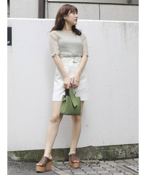 dazzlin（ダズリン）の「ラメローシースルートップス（Tシャツ/カットソー・レディース・シルバー/グリーン・FREE）」の7枚目の写真