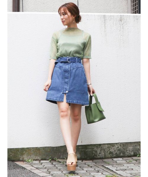 dazzlin（ダズリン）の「ラメローシースルートップス（Tシャツ/カットソー・レディース・シルバー/グリーン・FREE）」の9枚目の写真