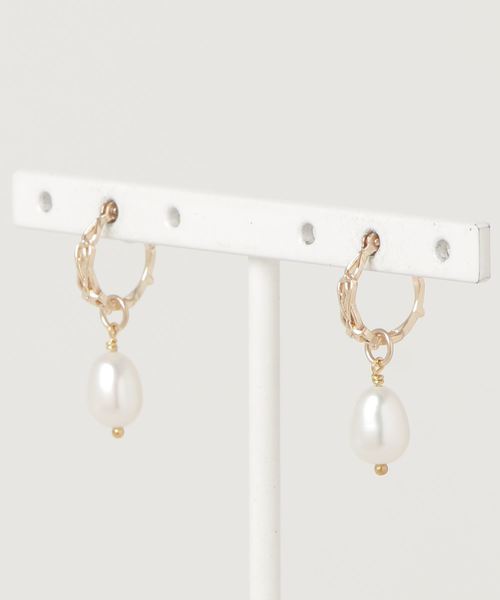 agete(アガット)の「【WEB限定】K10ピアス&ピアスチャームセット(ピアス(両耳用)・レディース・ゴールド系その他・FREE)」の5枚目の写真