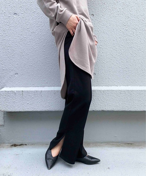 PICCIN（ピッチン）の「【WEB限定】ミニ裏毛フレアパンツ（その他パンツ・レディース・グレイッシュベージュ/ブルーグレー/ブラック・M）」の20枚目の写真