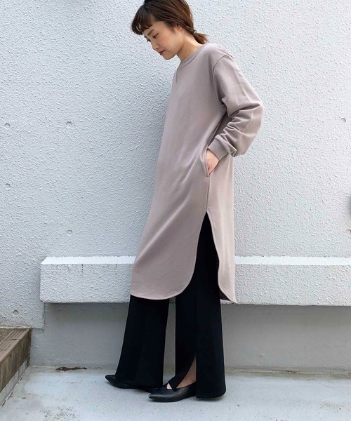 PICCIN（ピッチン）の「【WEB限定】ミニ裏毛フレアパンツ（その他パンツ・レディース・グレイッシュベージュ/ブルーグレー/ブラック・M）」の22枚目の写真